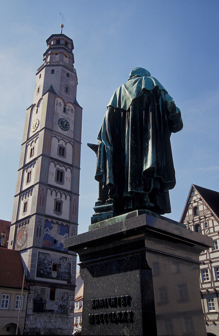 Schimmelturm und Albertus Magnus Denkmal, Lauingen an der Donau, Bayern, Deutschland, Europe