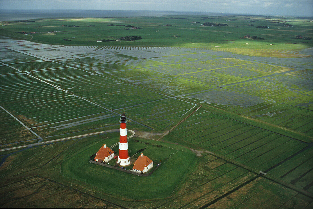 Luftbild Leuchtturm, Westerhever, Nordfriesland, Watt, Wattenmeer, Marschen, Nordsee, Schleswig-Holstein