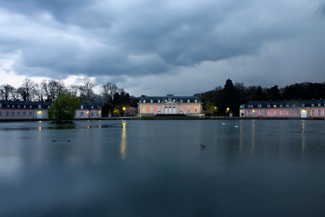 Schloß Benrath, Düsseldorf, Landeshauptstadt von NRW, Nordrhein-Westfalen, Deutschland