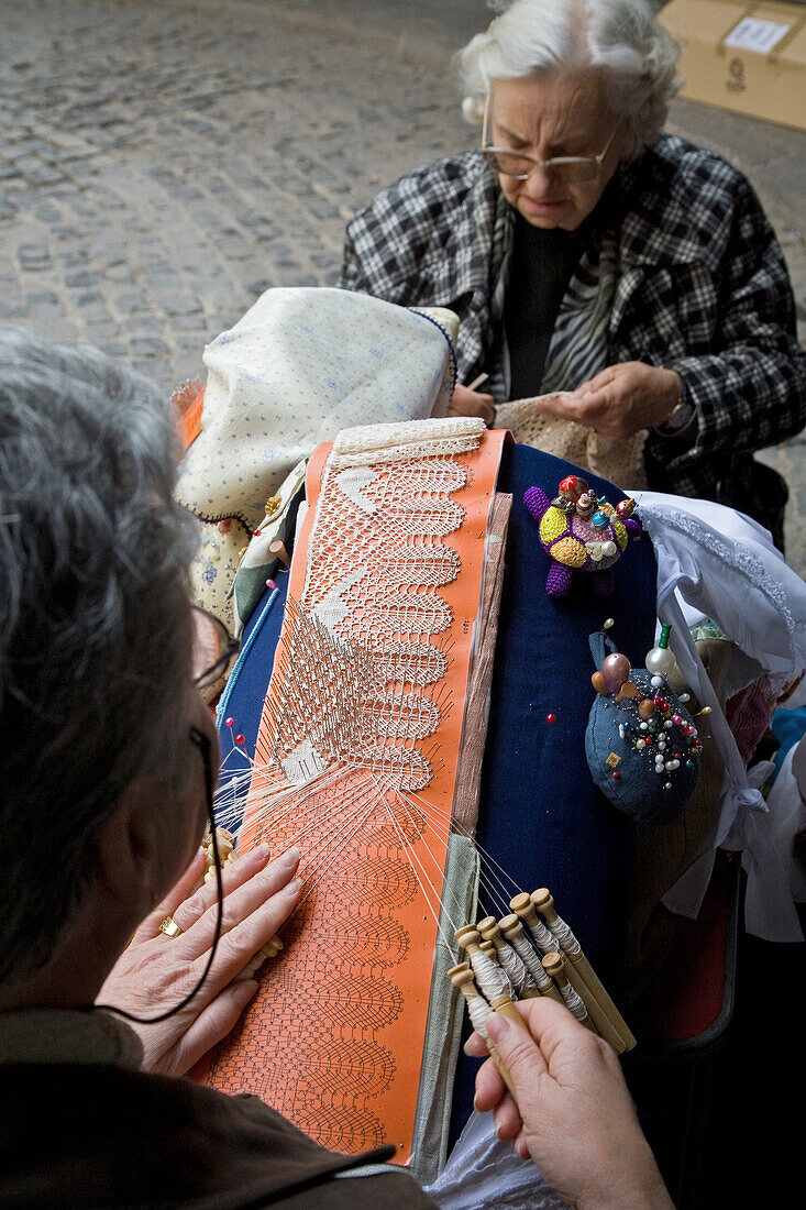 Klöppeln, Plaza Redonda, Valencia