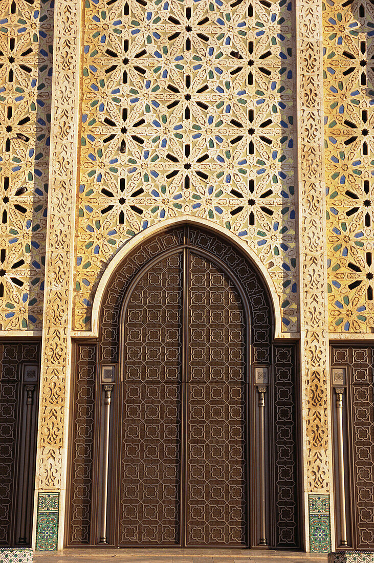Facade, Hassan II Mosque, Casablanca, Marocco, Africa