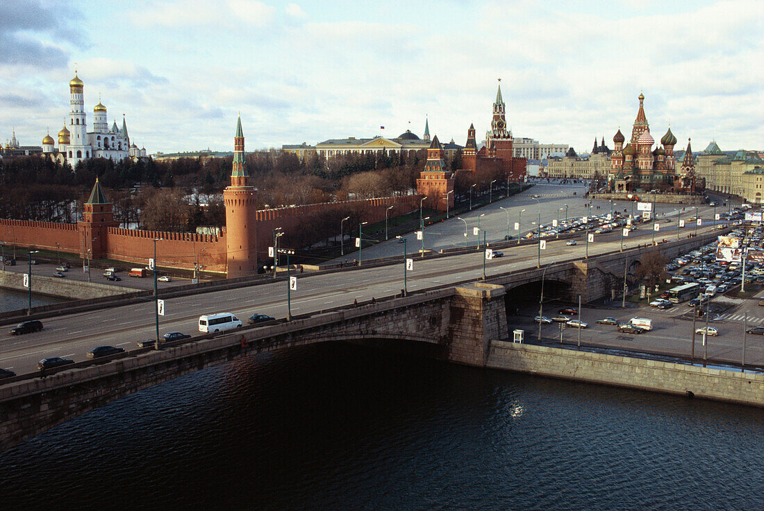 Bolshoy Moskvoretsky Brücke, Moskau, Russland