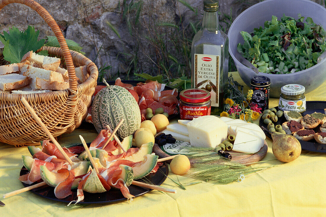 Italian delicatessen, Tuscany, Italy