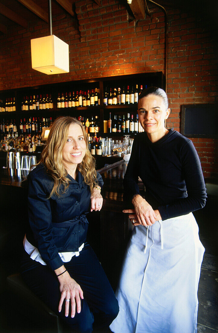 Sommelier Caroline Styne (left) & chef Suzanne Goin (right), Restaurant AOC, L.A., Los Angeles, California, USA