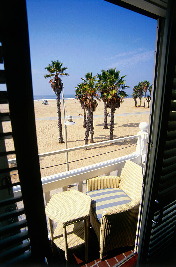 Luxury Hotel Shutters On The Beach, Santa Monica, L.A., Los Angeles, California, USA