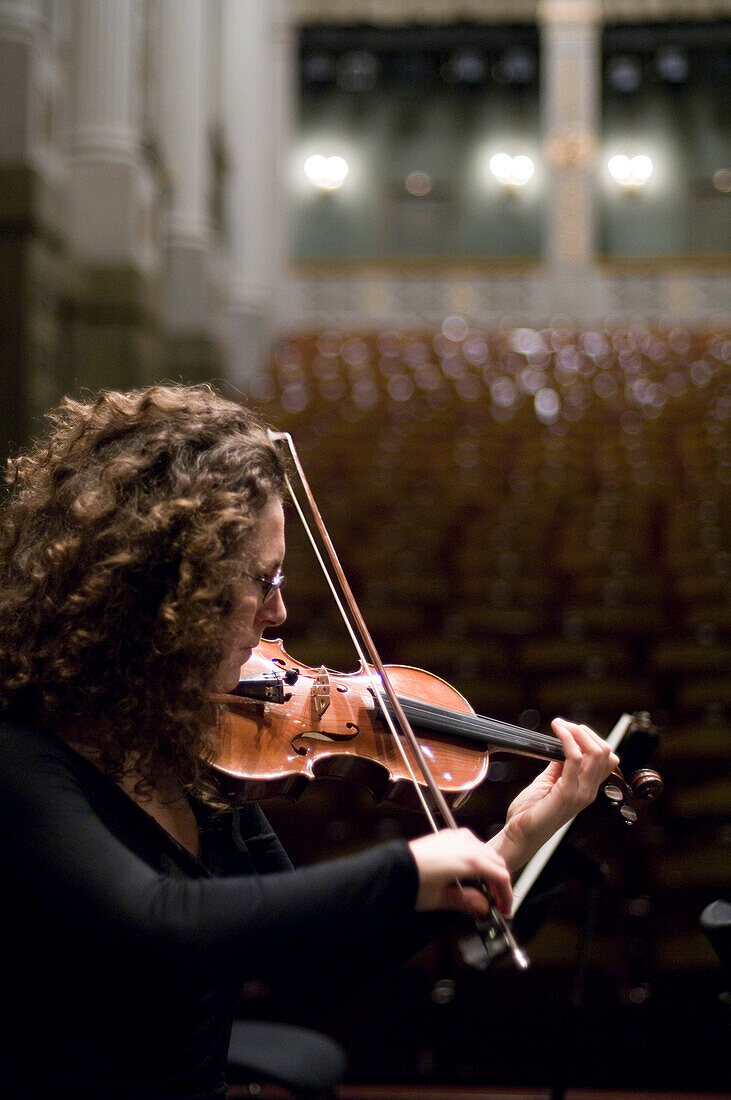 Violinist, Prinzregententheater, Munich, Bavaria, Germany