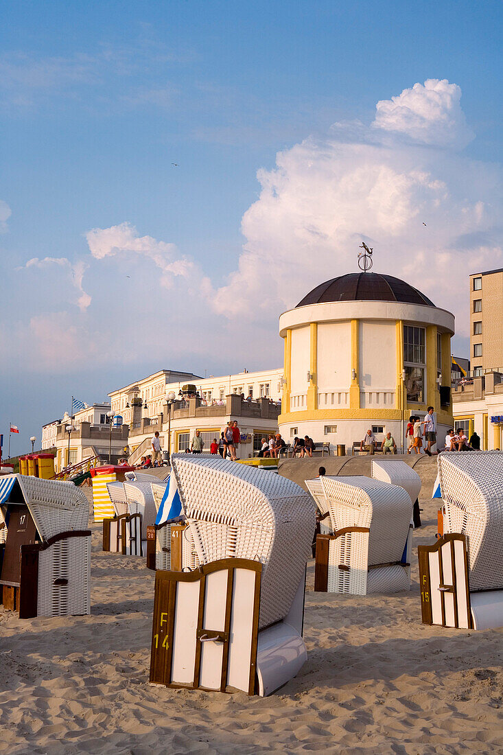 View over beach with beach chairs to pavilion, Borkum, East Frisian Islands, Lower Saxony, Germany