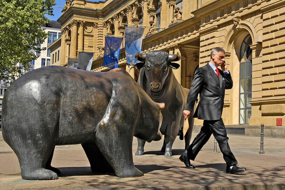 Sculpture of the bear and the bull, Frankfurt Stock Exchange, Frankfurt, Hessen, Germany