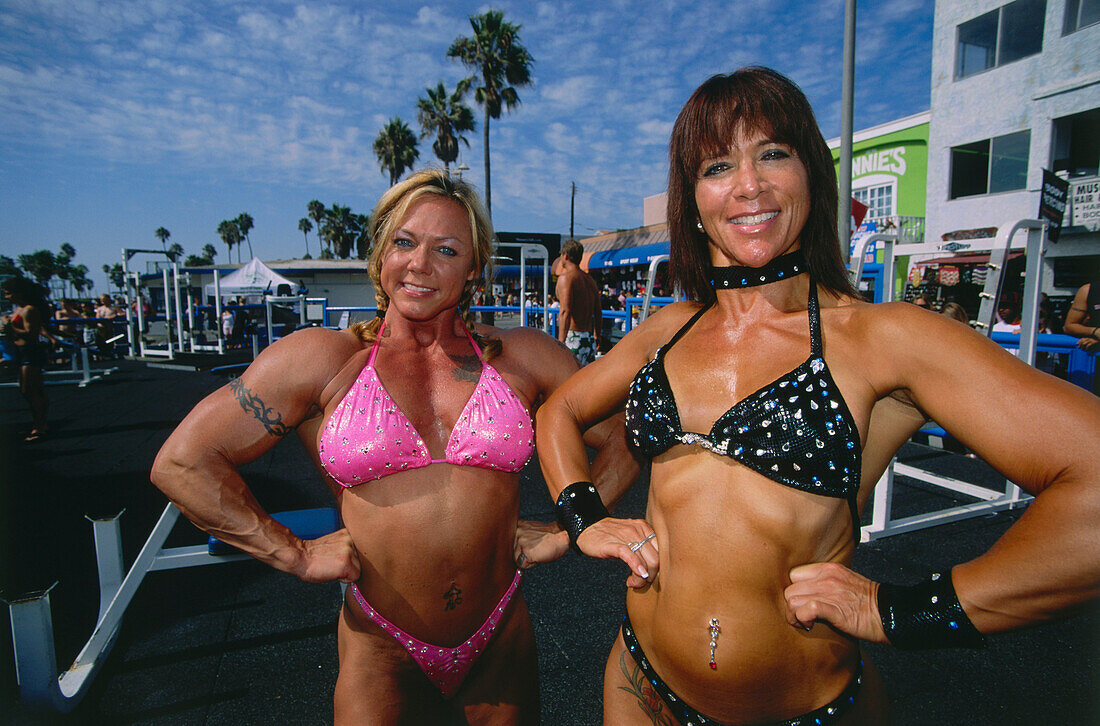 Bodybuilderinnen, Muscle Beach, Venice, L.A., Los Angeles, Kalifornien, USA