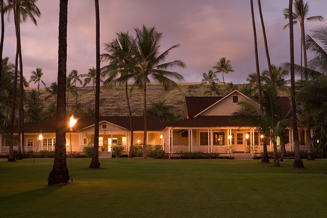 Abendstimmung im Waimea Plantation Cottages Resort, Waimea, Kauai, Hawaii, USA