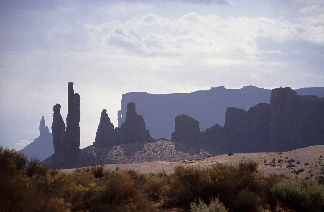 Felsformationen im Monument Valley, Utah, USA