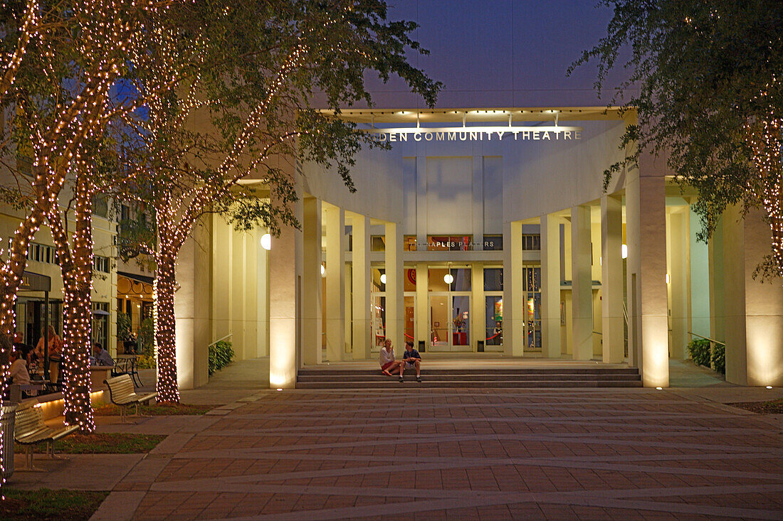 Sugden Community Theatre in der 5. Avenue, Naples, Florida, USA