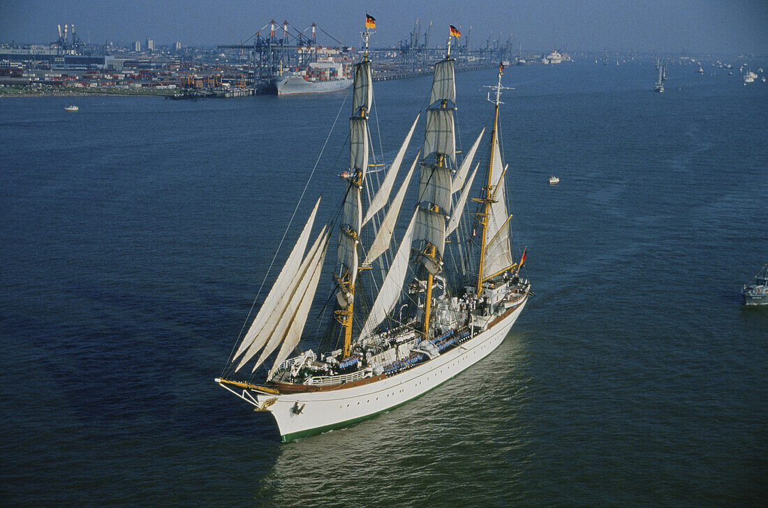 Gorch Fock 2, Kiel