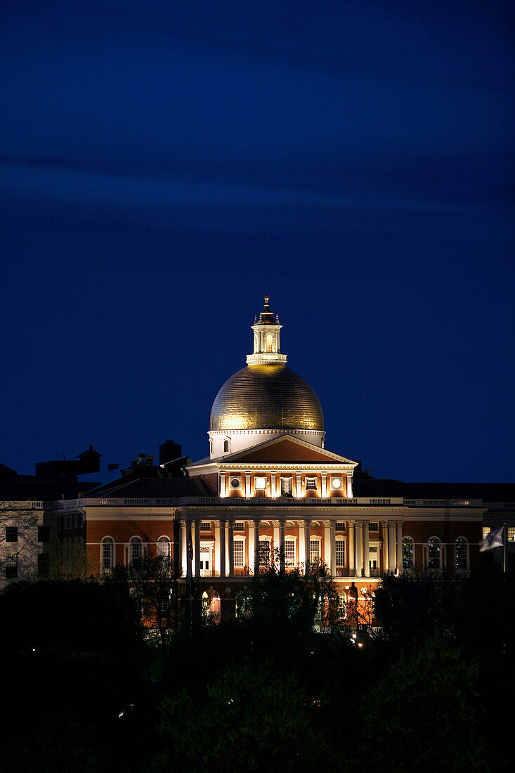 State House at night, Boston, Massachusetts, United States (USA)