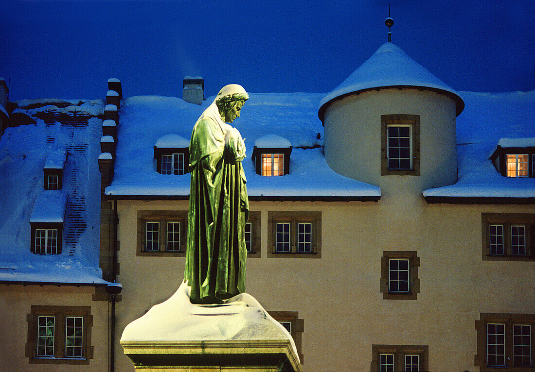 Schiller statue in snow, Schillerplatz, Stuttgart, Baden Württemberg, Germany, Europe