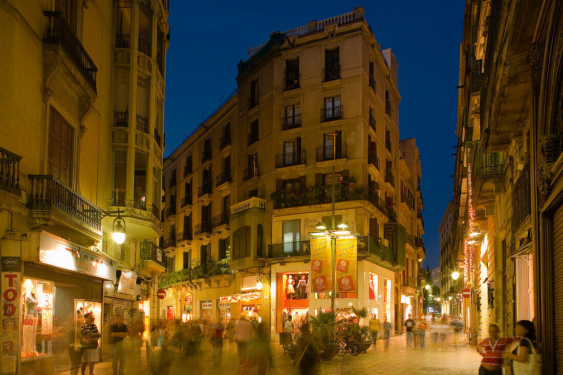 Carrer de Portaferissa, shopping street, Barri Gotic, gothic quarter, Barcelona, Catalonia, Spain