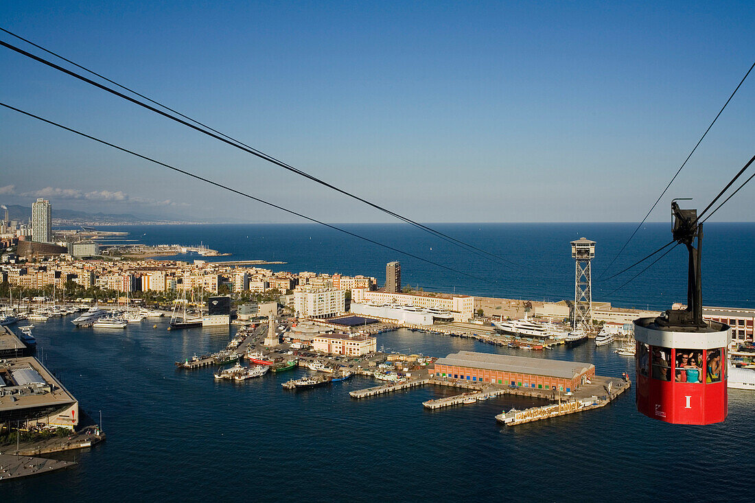 Maremagnum shopping center, Transbordador Aeri, Barceloneta, Port Vell, harbour, Barcelona, Spanien