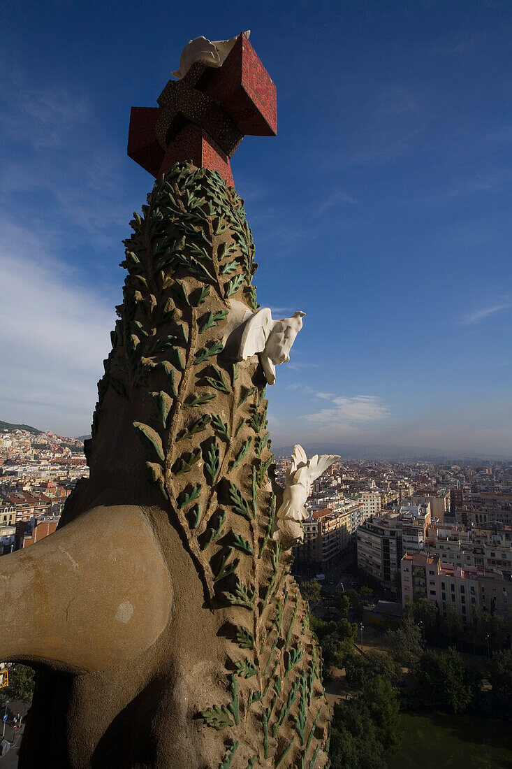 La Sagrada Familia, Antonio Gaudi, modernism, Eixample, Barcelona, Spain