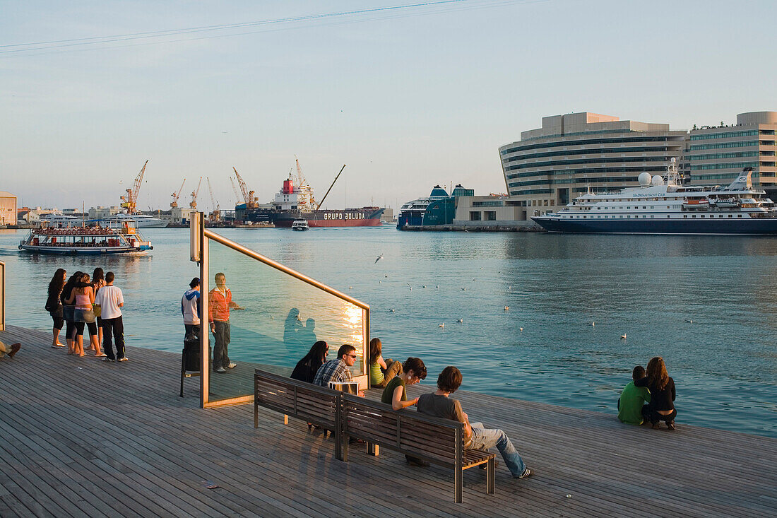 World Trade Center from Maremagnum shopping center, Port Vell, harbour, Ciutat Vella, Barcelona, Spain