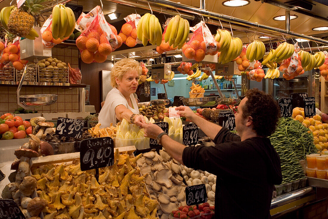 Mercat de la Boqueria, market  hall, La Rambla, Les Rambles, Ciutat Vella, Barcelona, Spanien