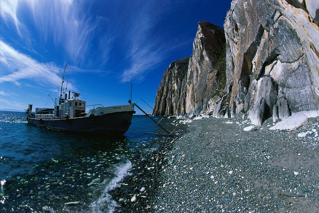 Ship in front of the White Rock, Saganzaba, White Rock, Lake Baikal, Siberia, Russia