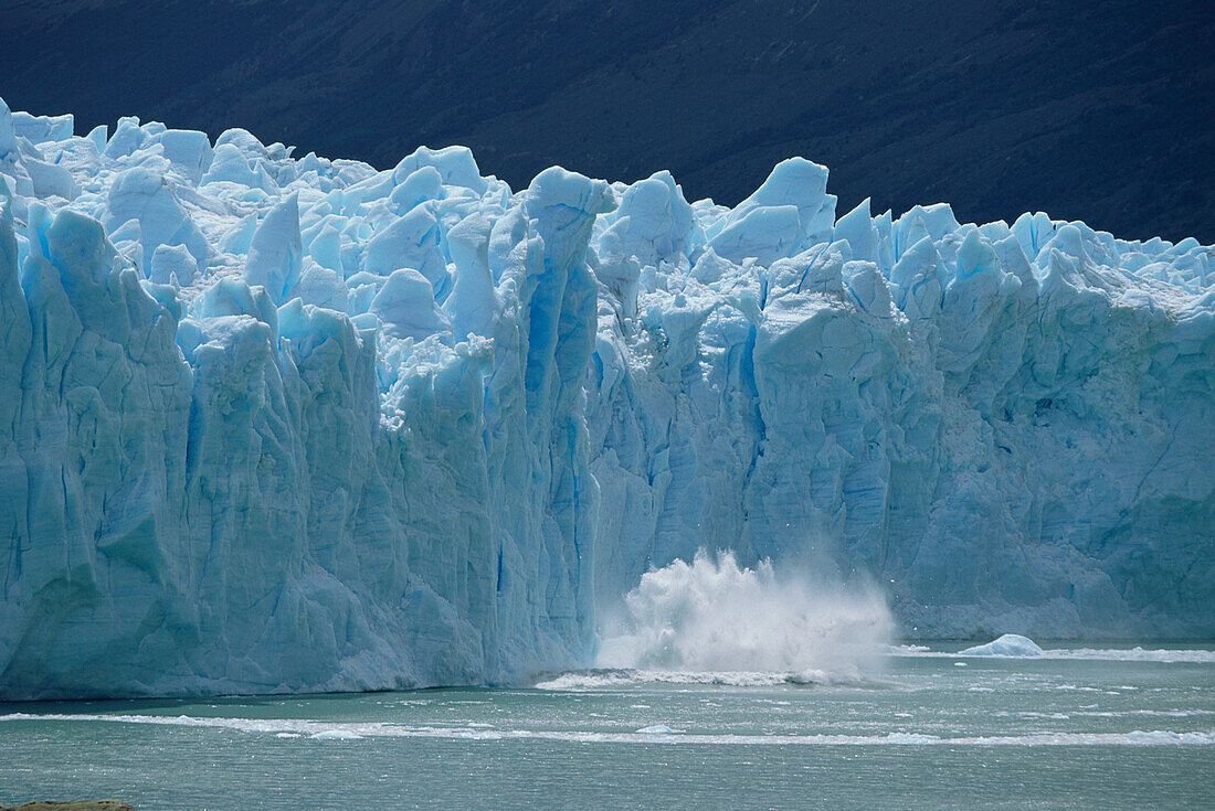 Perito Moreno Glacier, Lago Argentino, Glacier Tour, Los Glaciares National Park, Andes, Patagonia, Argentina