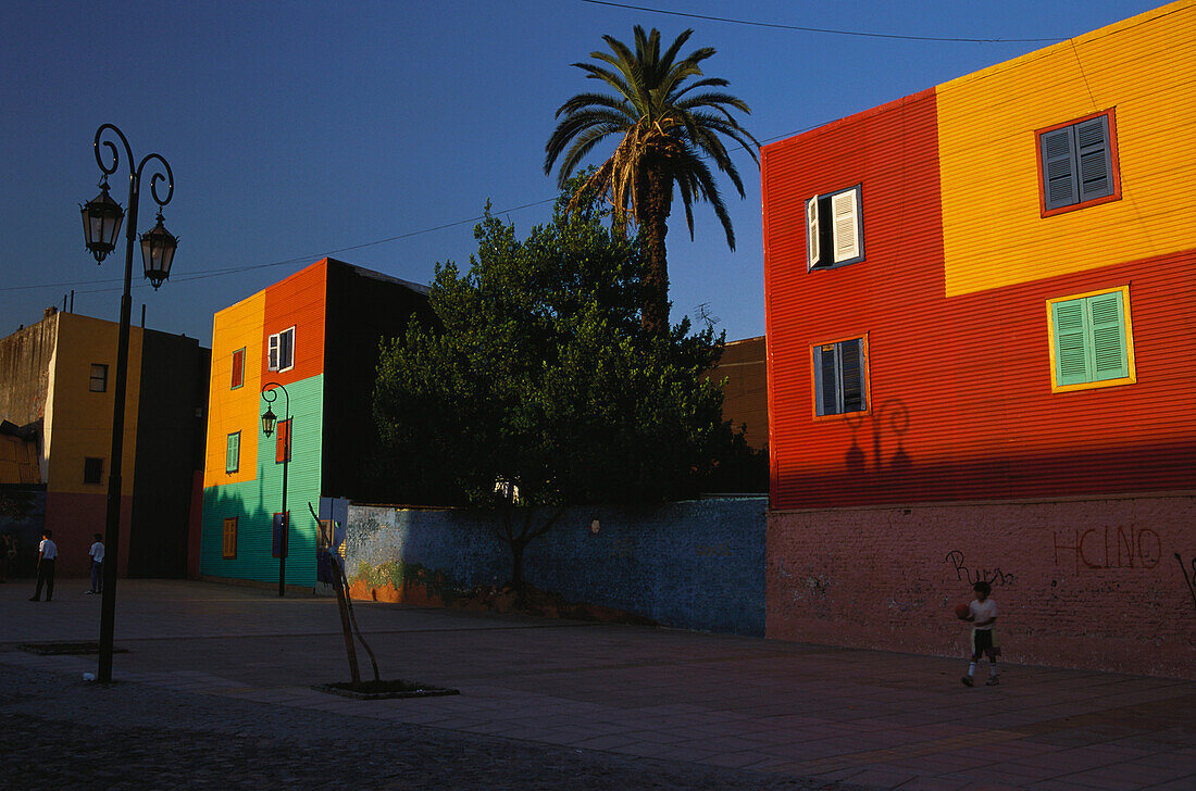 Bemalte Häuser, Initiative des Malers Quinquela, La Boca, Buenos Aires, Argentinien, Südamerika