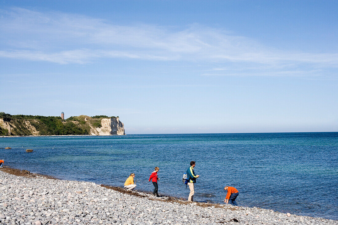 Family, Beach, Cape Arkona, Rügen, Baltic Sea, Mecklenburg-Western Pomerania, Germany