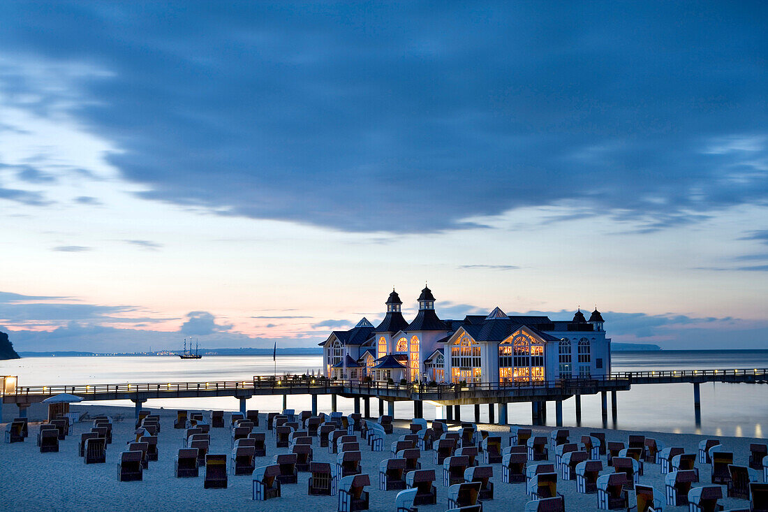 Pier at dawn, Sellin, Ruegen, Baltic Sea, Mecklenburg-Western Pomerania, Germany