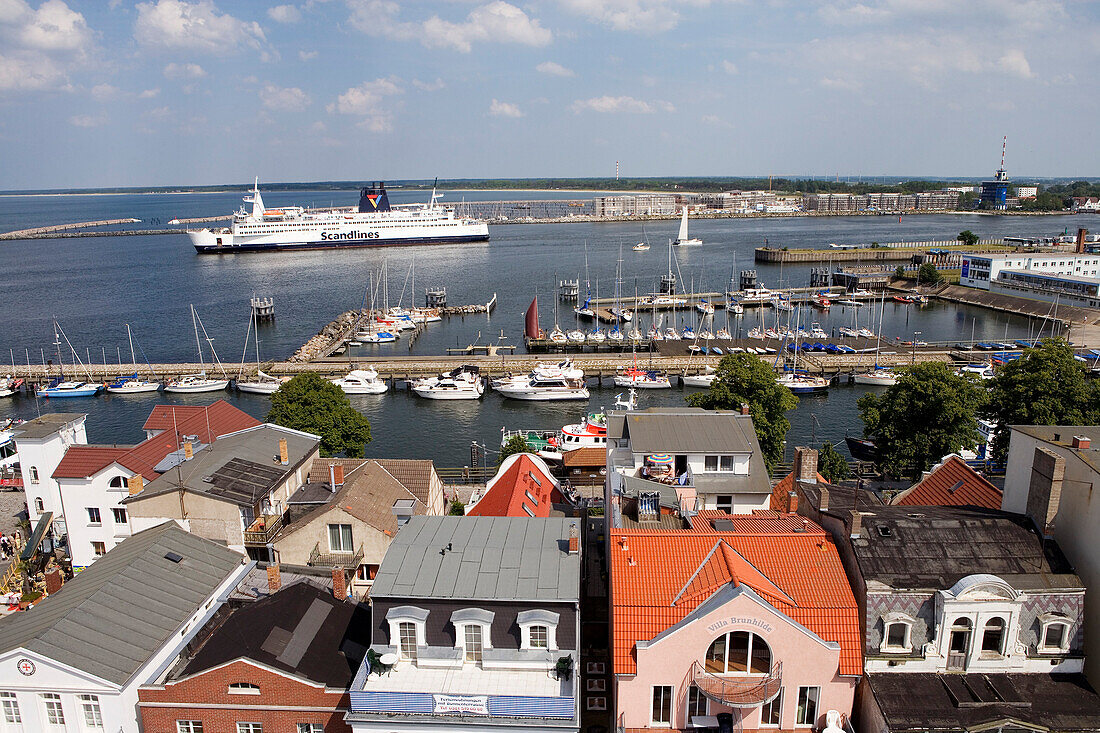 Blick vom Leuchtturm, Rostock-Warnemünde, Ostsee, Mecklenburg-Vorpommern, Deutschland