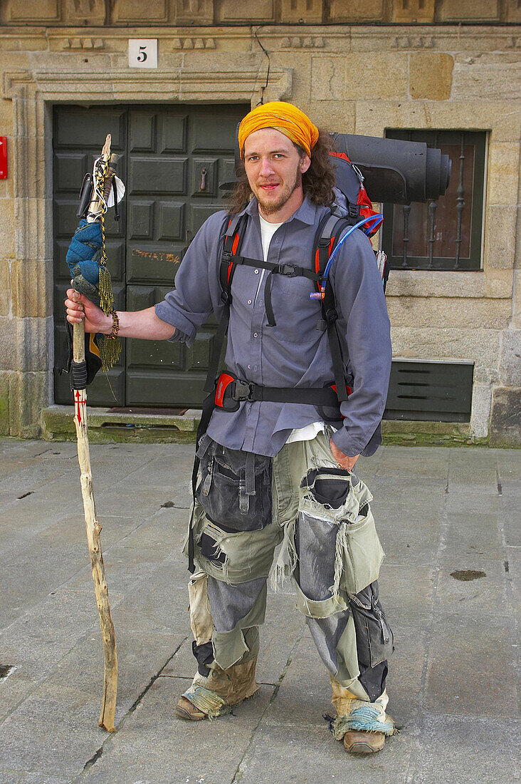 Jakobspilger am Ziel, Praza de Cervantes, Santiago de Compostela, Galicien, Spanien