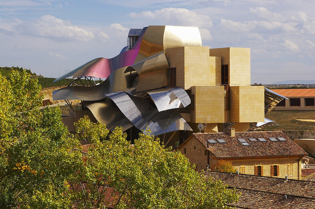 Hotel from architect Frank Gehry and Bodegas Marqués de Riscal, oldest winery of Rioja, Elciego, Euskadi, País Vasco, Spain