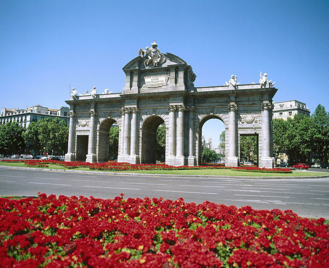 Puerta de Alcalá. Madrid. Spain