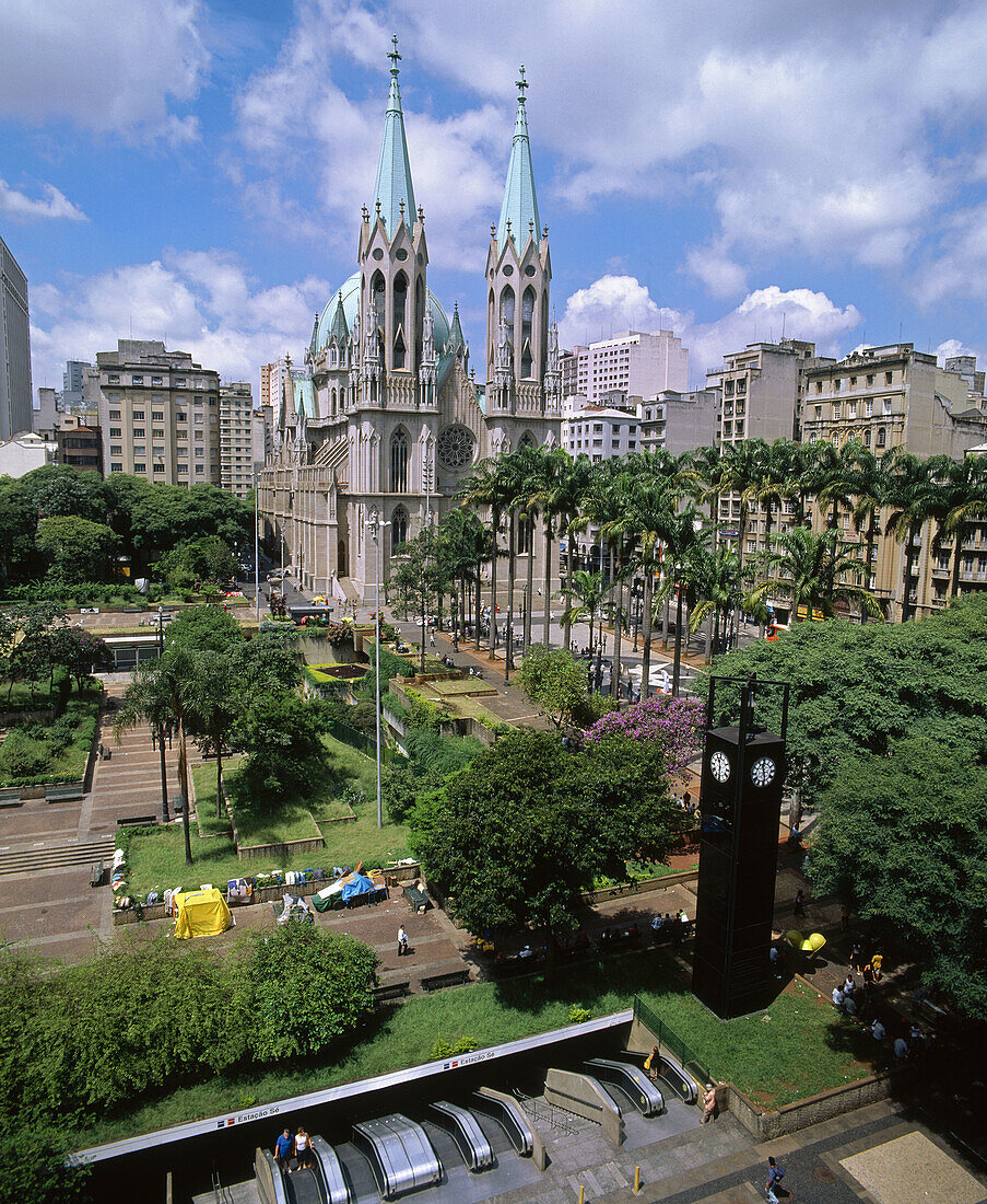 Anhangabaú Avenue, São Paulo. Brazil