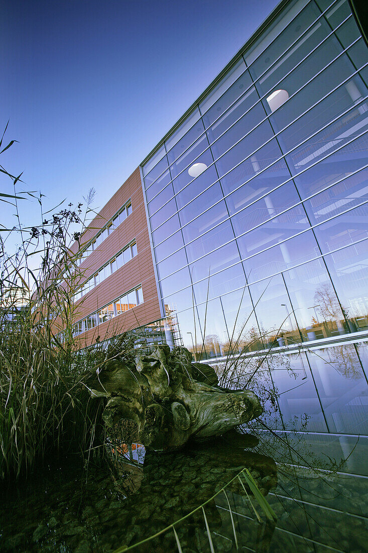 Biozentrum der Ludwig-Maximilians-Universität (LMU), Martinsried, Planegg, Bayern, Deutschland