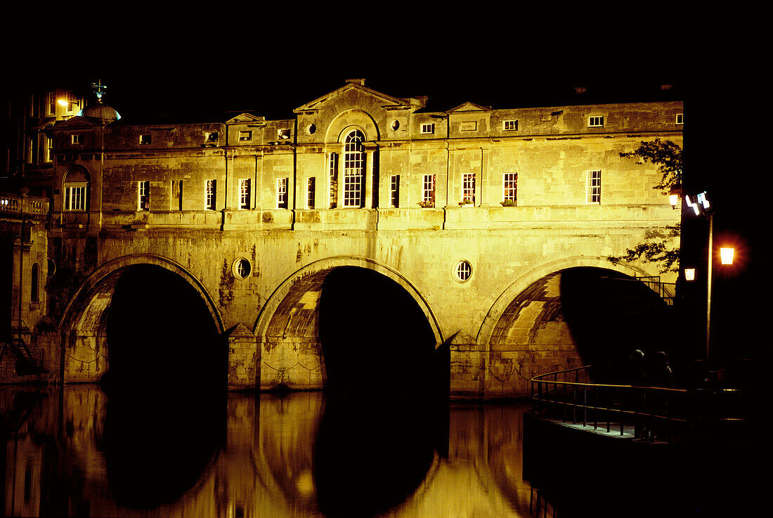 The Pulteney Bridge. Bath. England. UK.