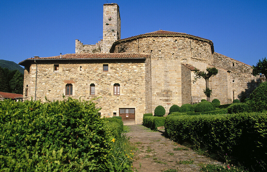 Monastery of Sant Pere de Camprodon (12th century). Camprodon. Ripolles. Girona province. Catalonia. Spain