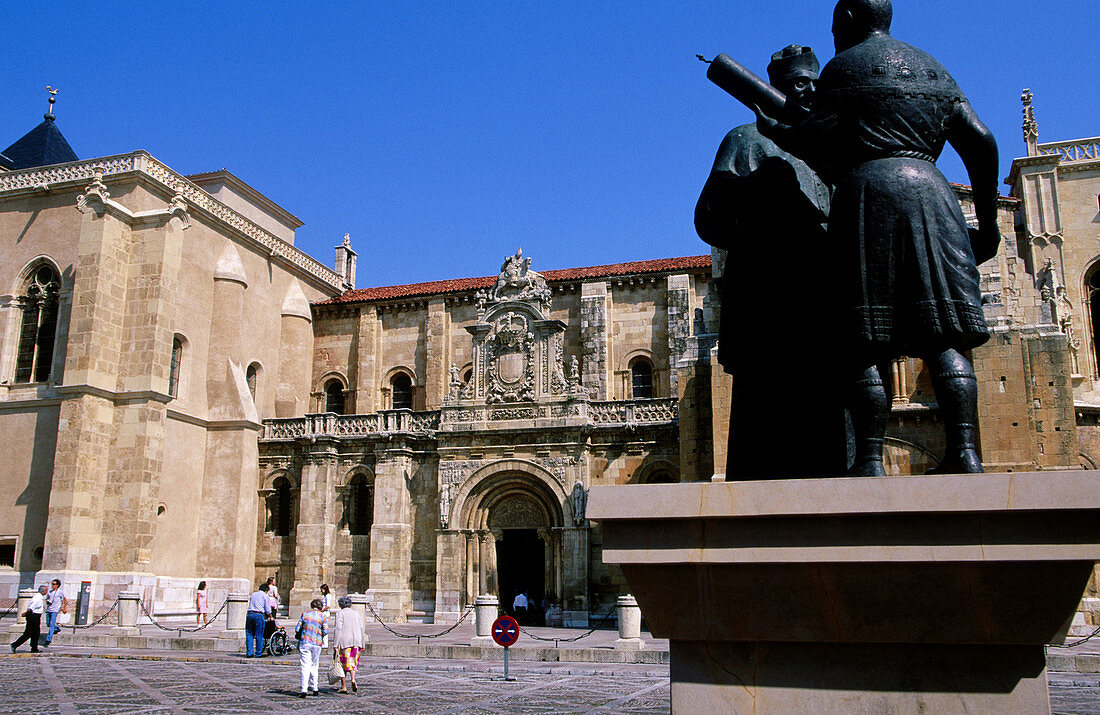 Collegiate church of San Isidoro de Leon. Leon. Castilla-Leon. Spain