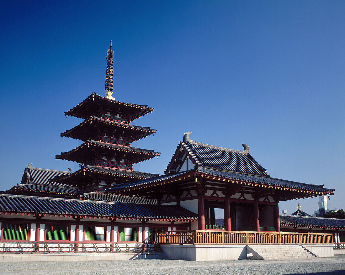 Shitenno-ji Temple. Osaka. Japan.