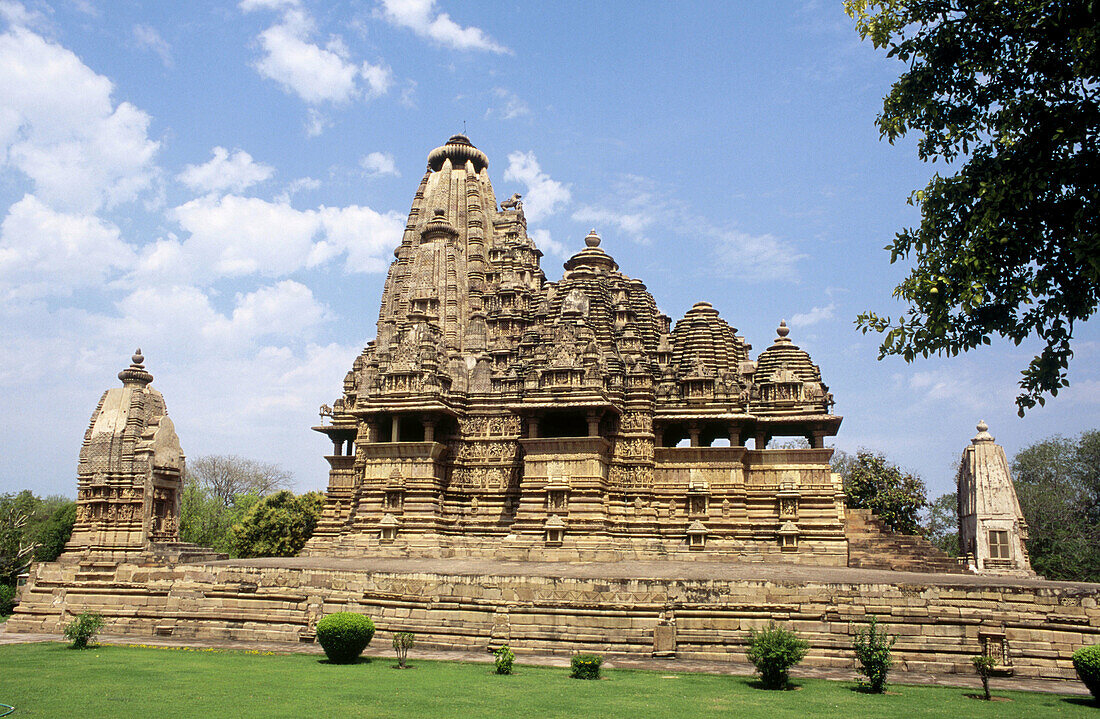 Vishwanath temple. Khajuraho. Madhya Pradesh, India