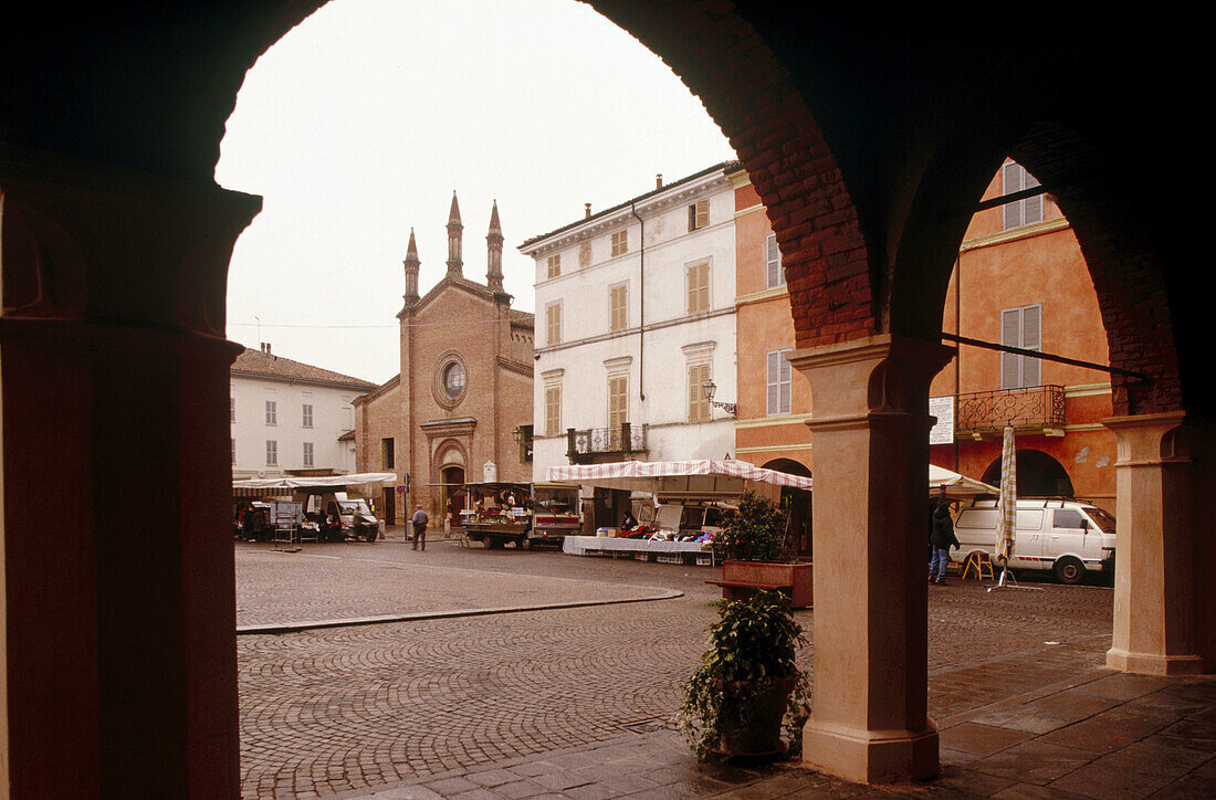 Giuseppe Verdi Square and church of Saint Bartolomeo in background. Busseto. Italy