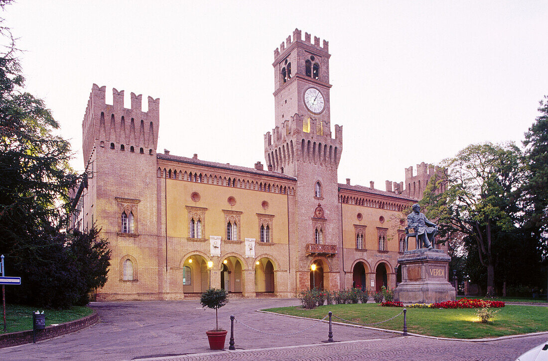 Rocca Pallavicino. Piazza Giuseppe Verdi. Busseto. Italy