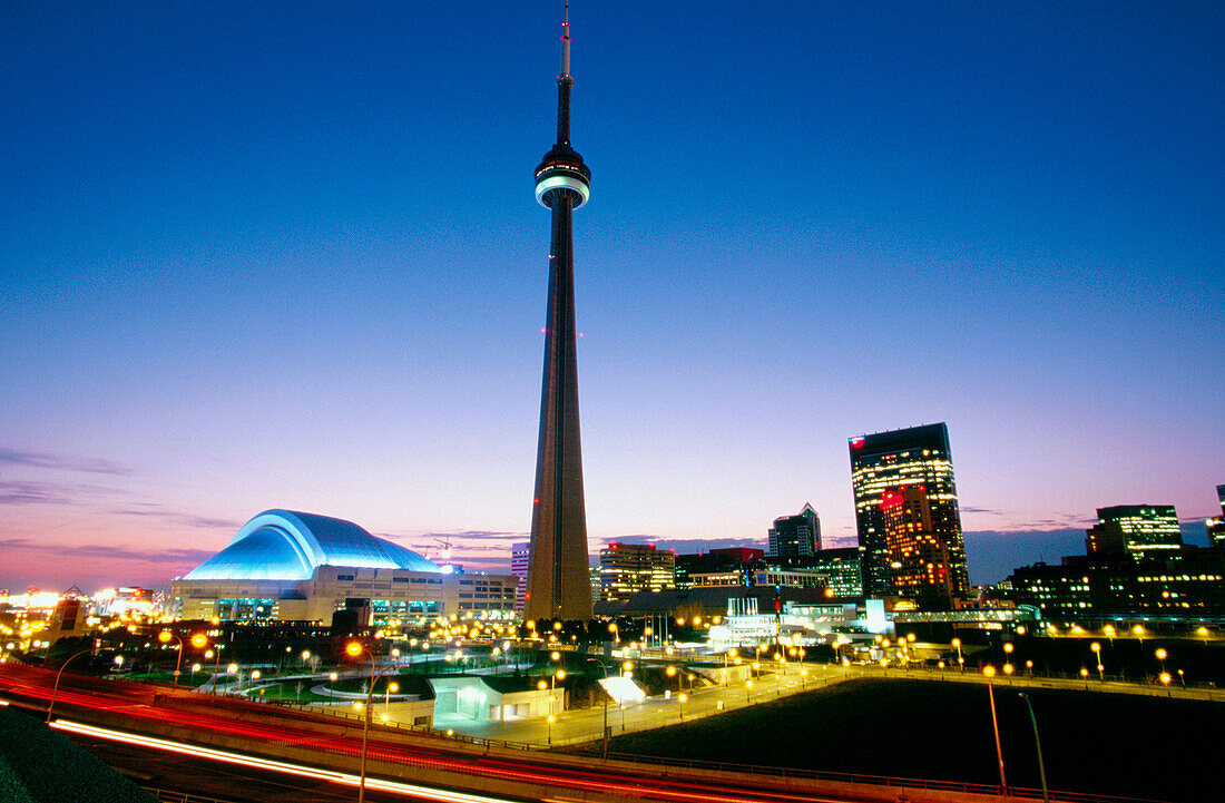 Cn Tower and downtown. Toronto. Canada