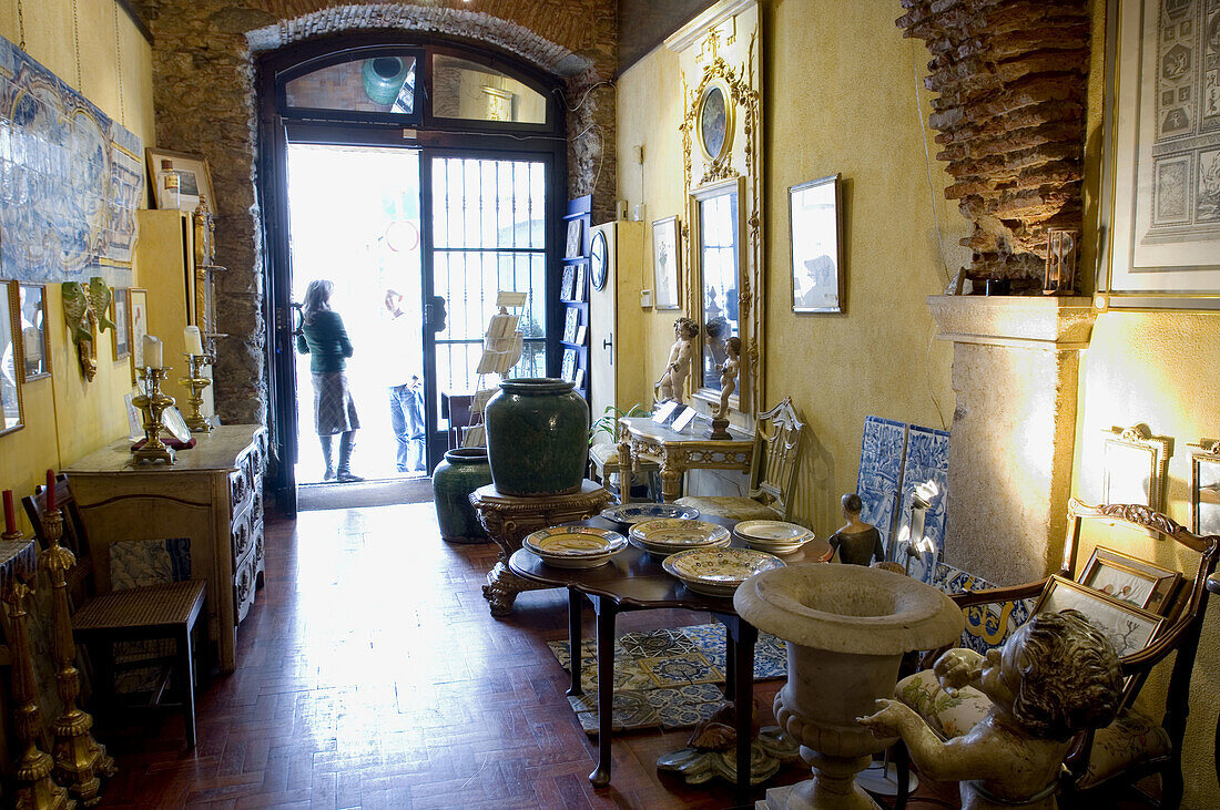 Clepsidra antiquity shop, rua Augusto Rosa