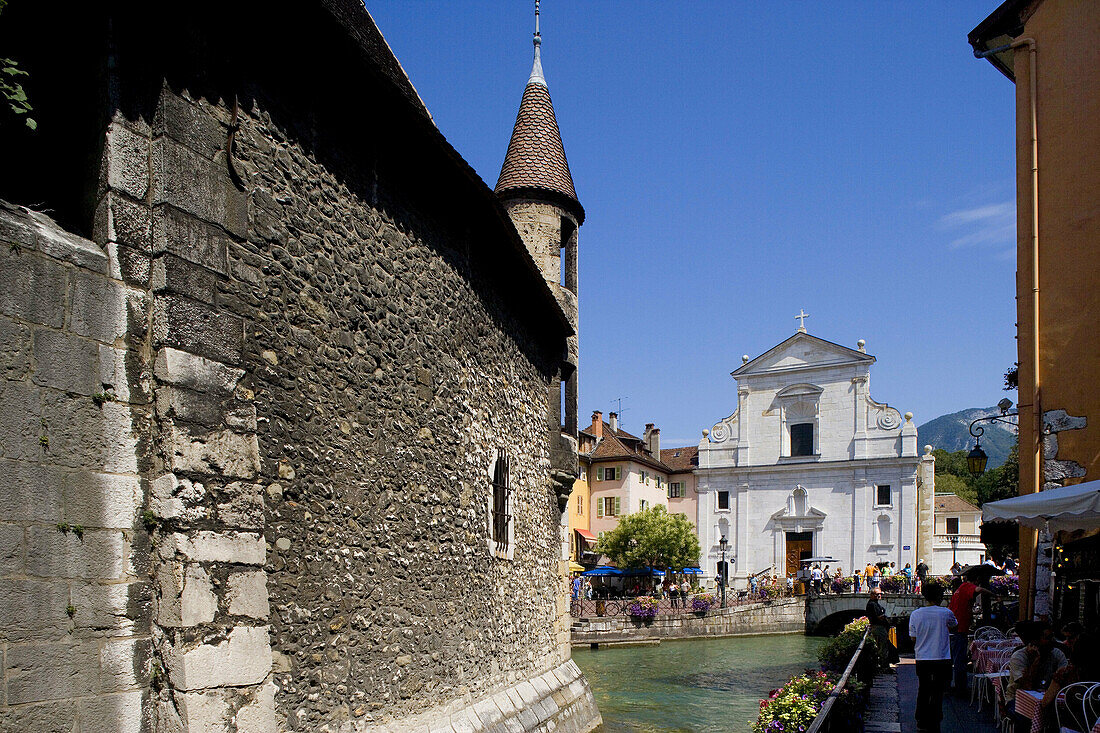 The Palais (palace) de l Ile, the Eglise (church) Saint François and the Thiou river. Annecy. France.