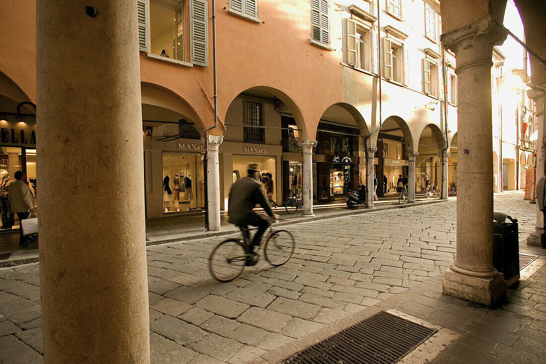 Arcades in Via (street) Rome. Mantova. Lombardy, Italyl