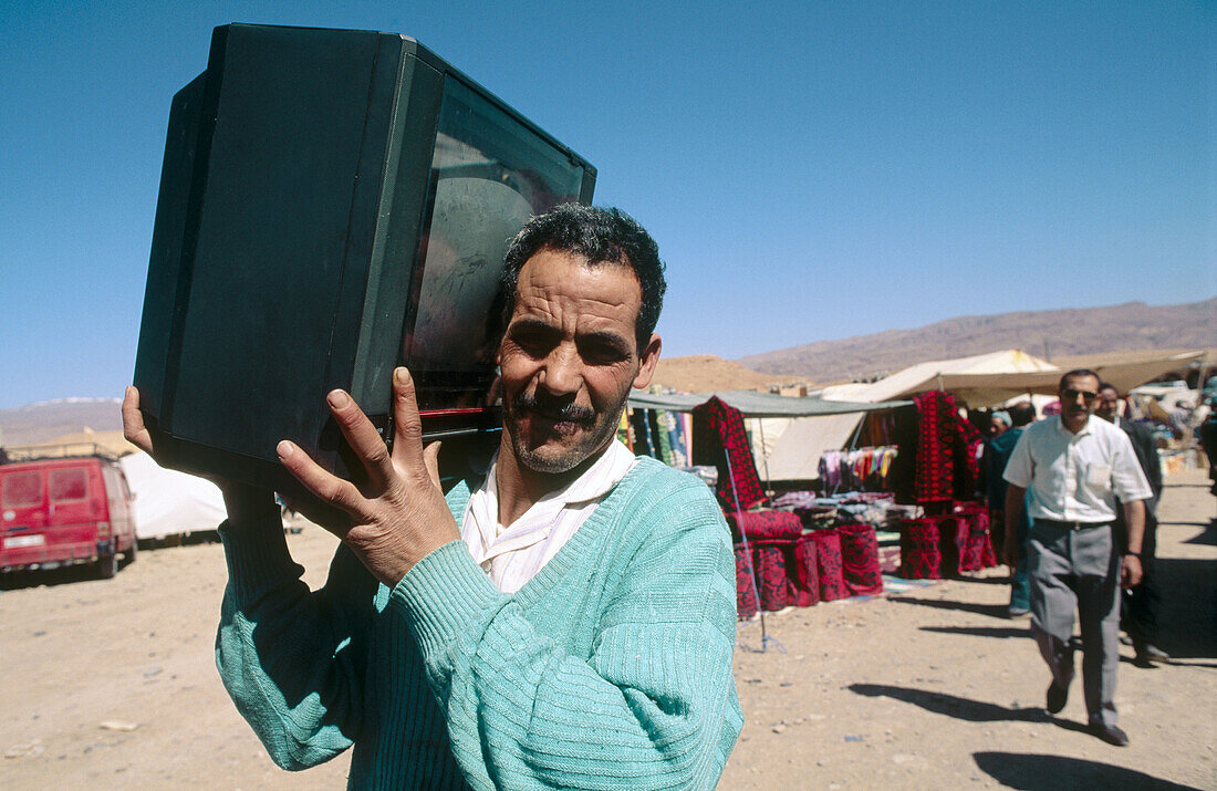 Market. Tinerghir. Todra Valley. South Morocco