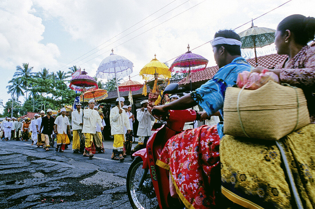 Procession for Odalan festival, from Manenga temple. Bali island. Indonesia