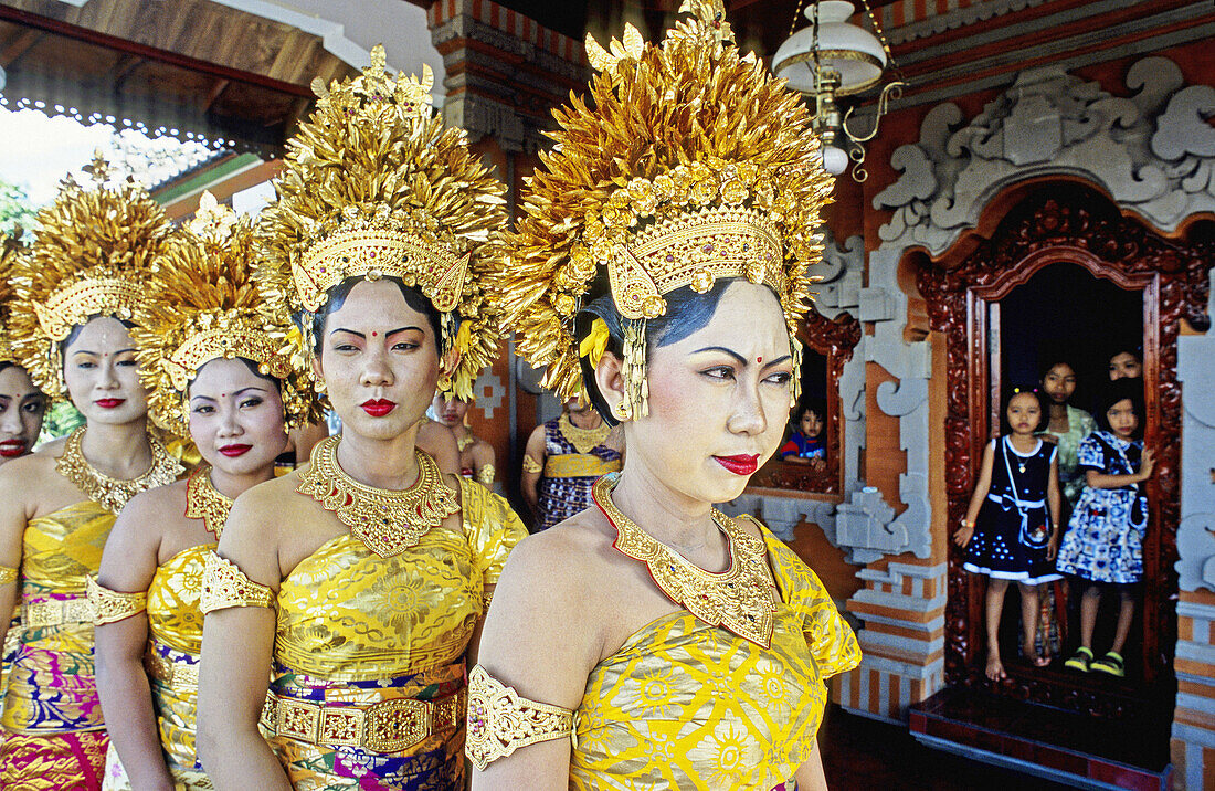 Princely traditional wedding with a teeth polishing ceremony. Raka Kondra marries Ayu in the village of Tchangu. Bali island. Indonesia (model released)