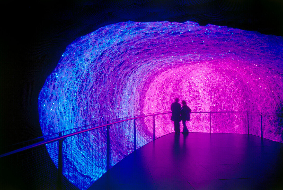 Dauerausstellung RWE-Gelände, Lichtkokon, Meteorit, wurde 2003 geschlossen, Essen, Ruhrgebiet, Deutschland